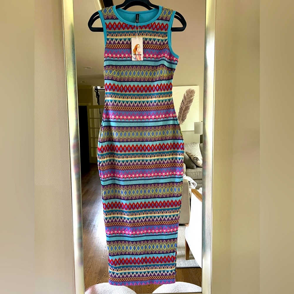 Pink and Blue Sheath Midi Dress with Crew Neck
